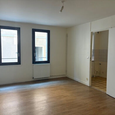 Appartement 3 pièces 623 €