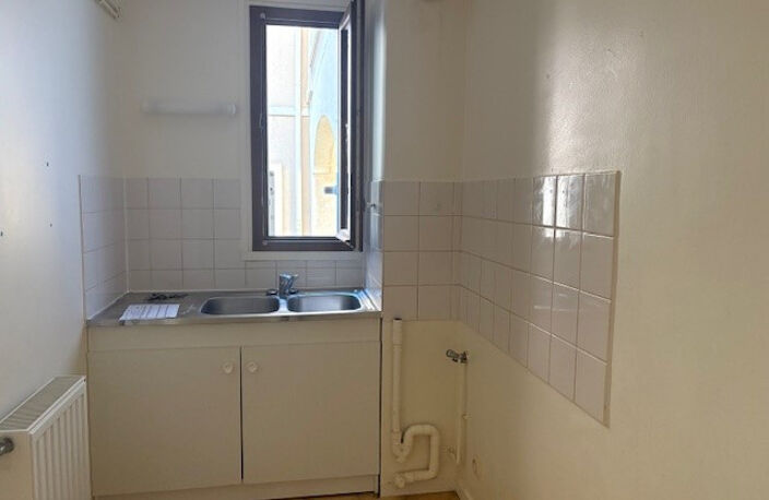 Leasing Appartement 3  pièces 60 m² La Châtre — photo 3