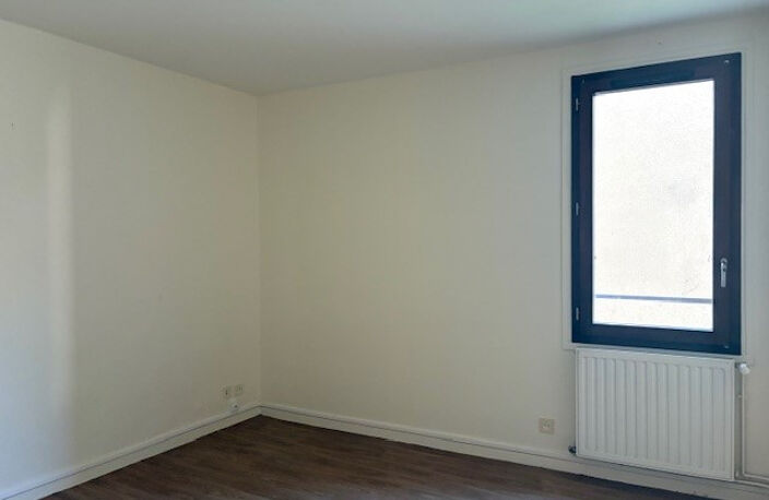 Leasing Appartement 3  pièces 60 m² La Châtre — photo 4
