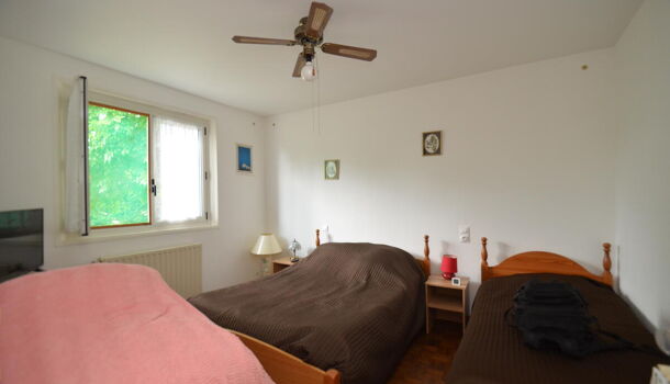 Villa / Maison 5 pièces  à vendre Ménesplet 24700