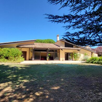 Maison 10 pièces 446000 €