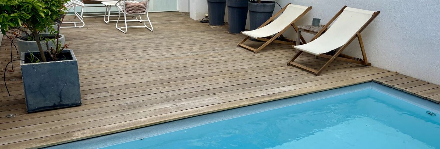 Maison 10 Pièces 335 m² à vendre à Nîmes (30000)