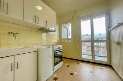 Appartement 2 pièces 595 €