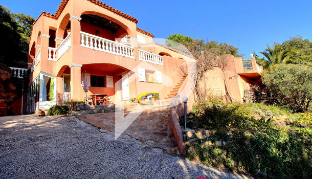 Villa / Maison 7 pièces  à vendre Londe-les-Maures (La) 83250