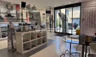 Commerce  90 m² à louer à Maussane-les-Alpilles (13520)