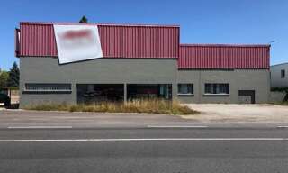 Commerce 4 Pièces 702 m² à vendre à Saint-Sulpice-sur-Risle (61300)