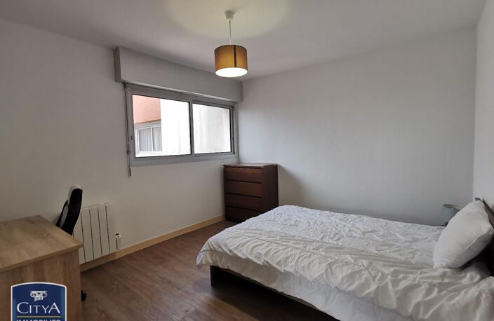 Location appartement 4 pièces 84 m² à La Riche (37520) — photo 3