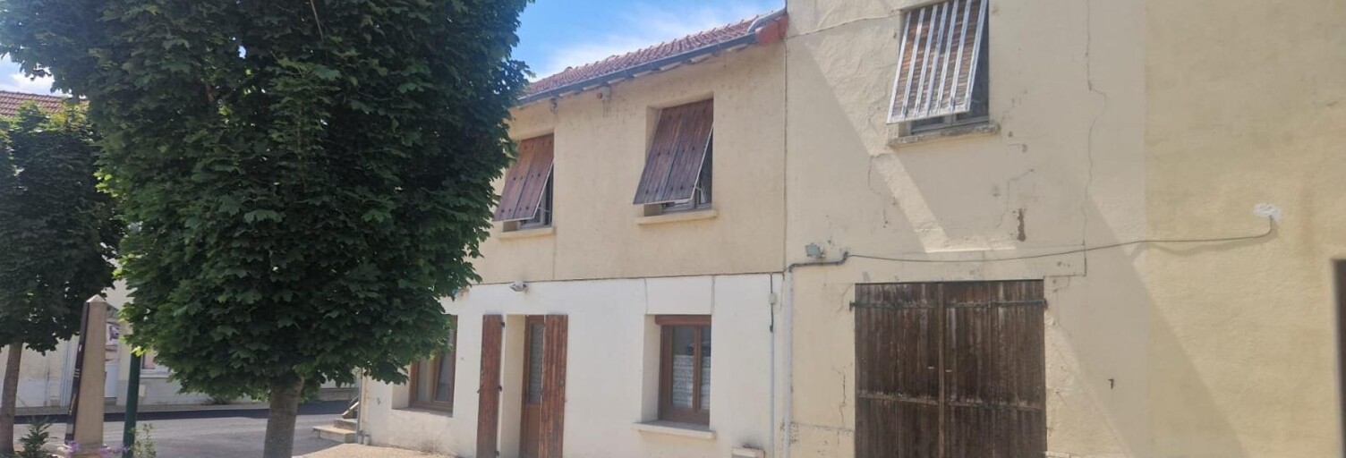 Maison 5 Pièces 123 m² à vendre à Saint-Bonnet-de-Rochefort (03800)