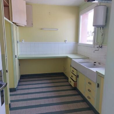 Appartement 3 pièces 684 €