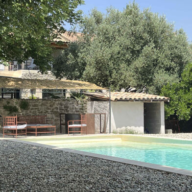 Maison 11 pièces 599000 €