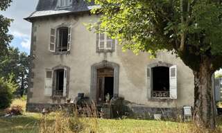 Maison 10 Pièces 340 m² à vendre à Teissières-de-Cornet (15250)