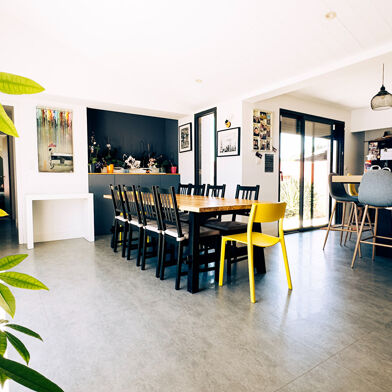 Maison 4 pièces 640000 €