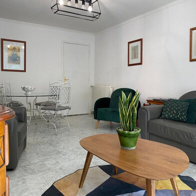 Bureau 3 pièces 280000 €