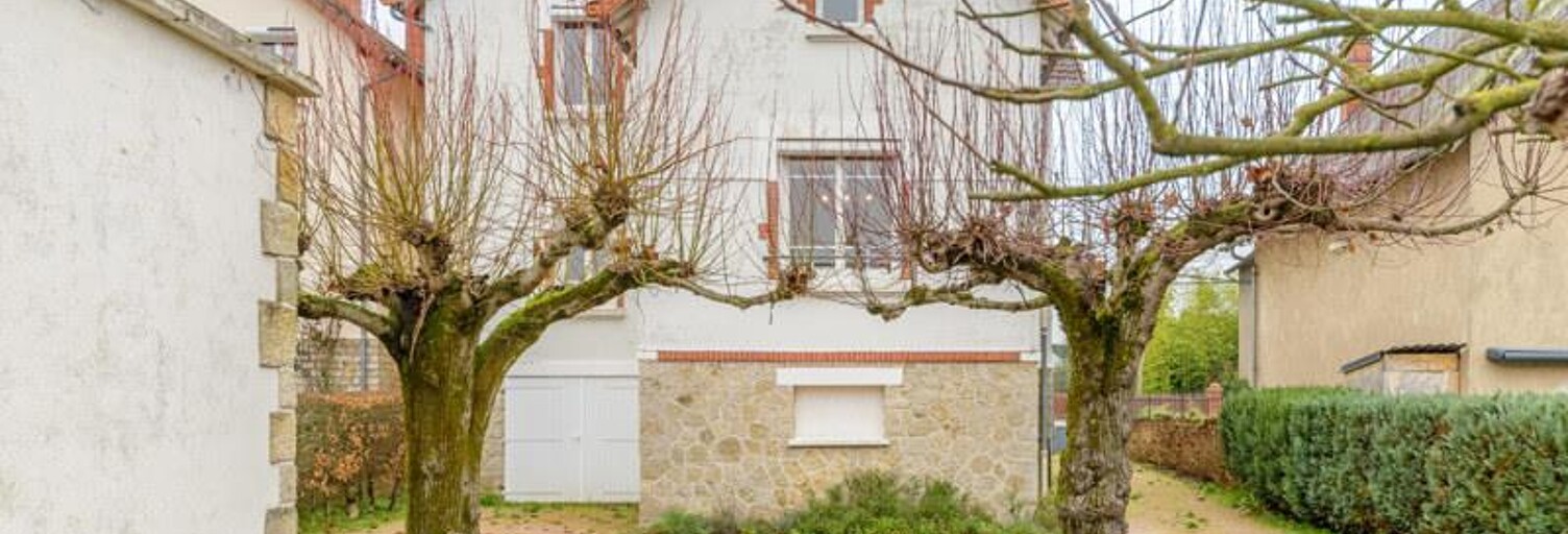 Maison 5 Pièces 120 m² à vendre à Saint-Amand-Montrond (18200)