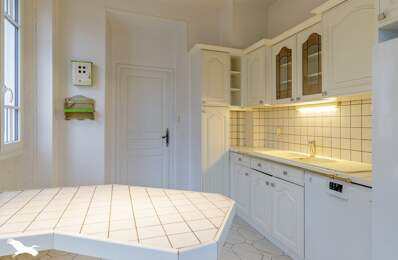Maison en pierre de 5 pièces principales — photo du bien