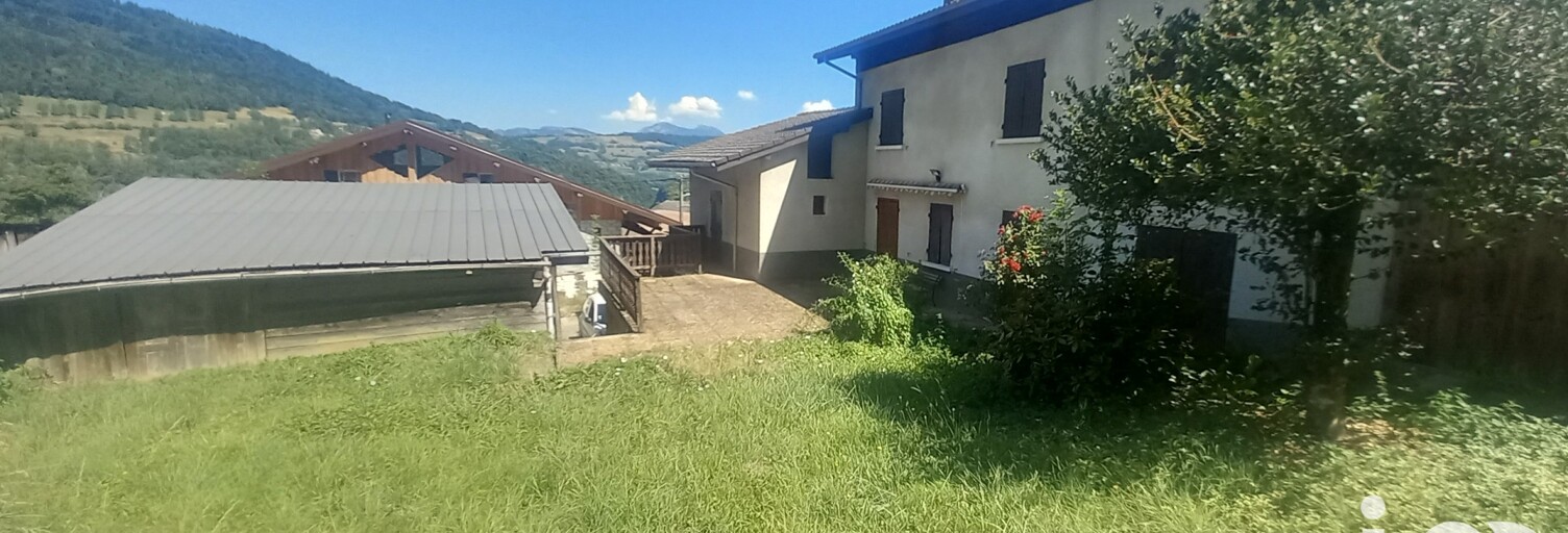 Maison 5 Pièces 110 m² à vendre à La Chapelle-du-Bard (38580)