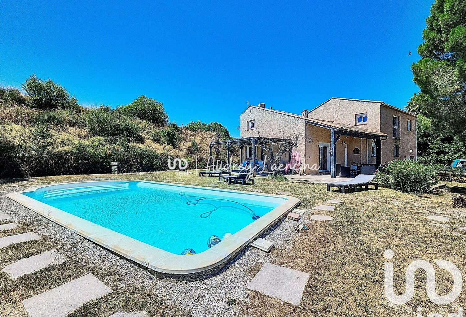 Vente Maison traditionnelle 9 pièces — photo 1