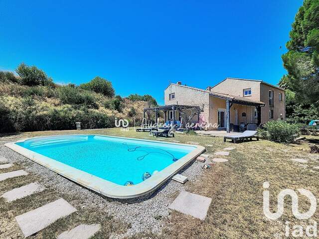 Vente Maison traditionnelle 9 pièces — photo du bien