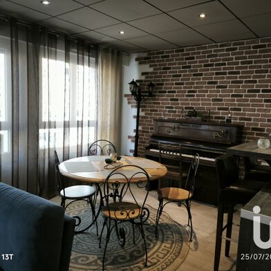 Appartement 4 pièces 175000 €