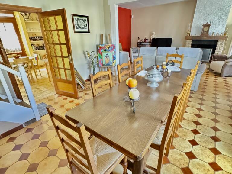 Vente Maison/villa 7 pièces — photo 1