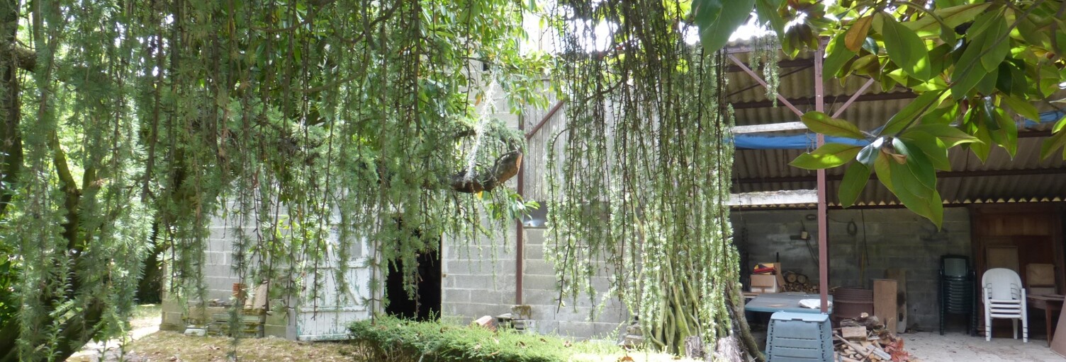 Terrain  700 m² à vendre à Ferrières (17170)