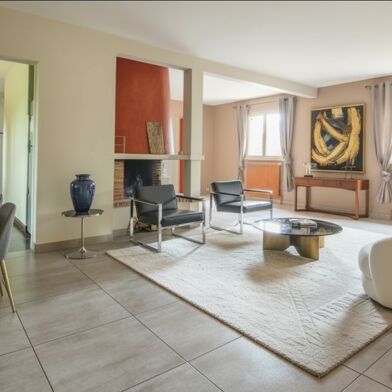 Maison 9 pièces 445000 €