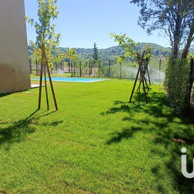 Maison 5 pièces 879000 €