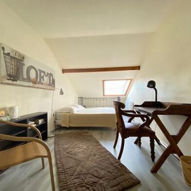 Appartement 1 pièces 850 €