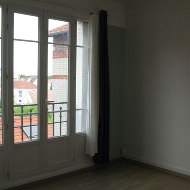 Appartement 1 pièces 840 €