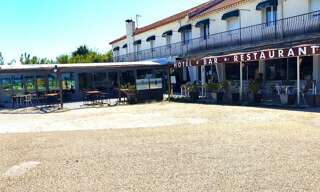 Commerce  500 m² à vendre à Aigues-Mortes (30220)