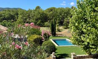 Maison 7 Pièces 250 m² à vendre à Oppède (84580)