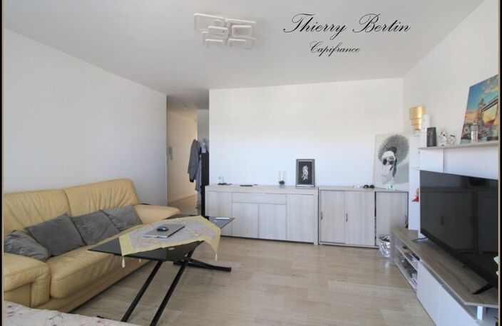 Dpt Alpes Maritimes (06), à vendre NICE appartement T3 de 61,01 m² — photo 3