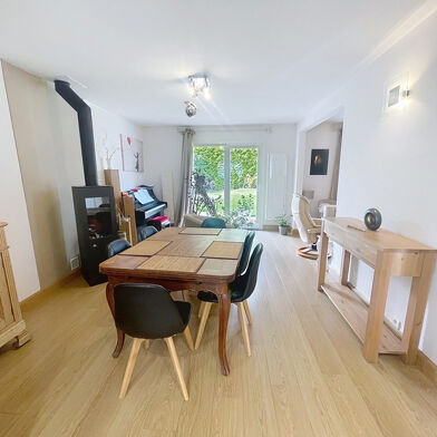 Maison 7 pièces 375000 €