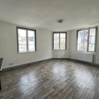 Appartement 3 pièces 162850 €