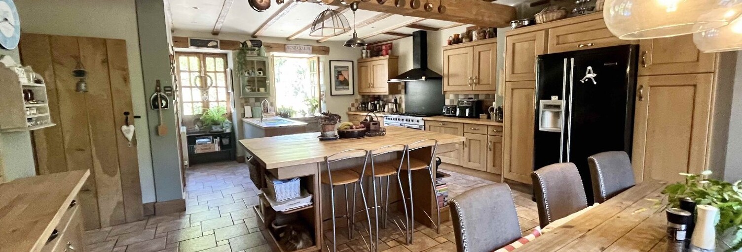 Maison 8 Pièces 285 m² à vendre à Availles-Limouzine (86460)