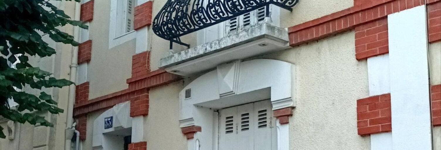 Maison 5 Pièces 97 m² à vendre à Saintes (17100)