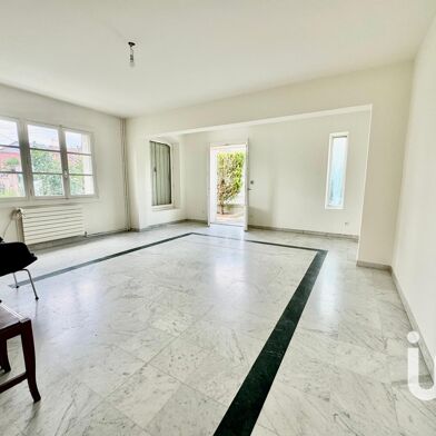 Maison 5 pièces 349000 €