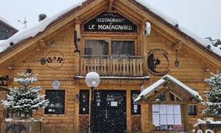 Commerce  210 m² à vendre à Risoul (05600)