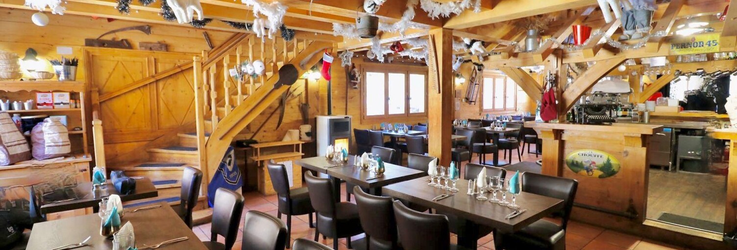 Commerce  210 m² à vendre à Risoul (05600)