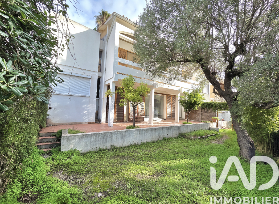 Appartement à vendre, 3 pièces, 90 m², Hyères
