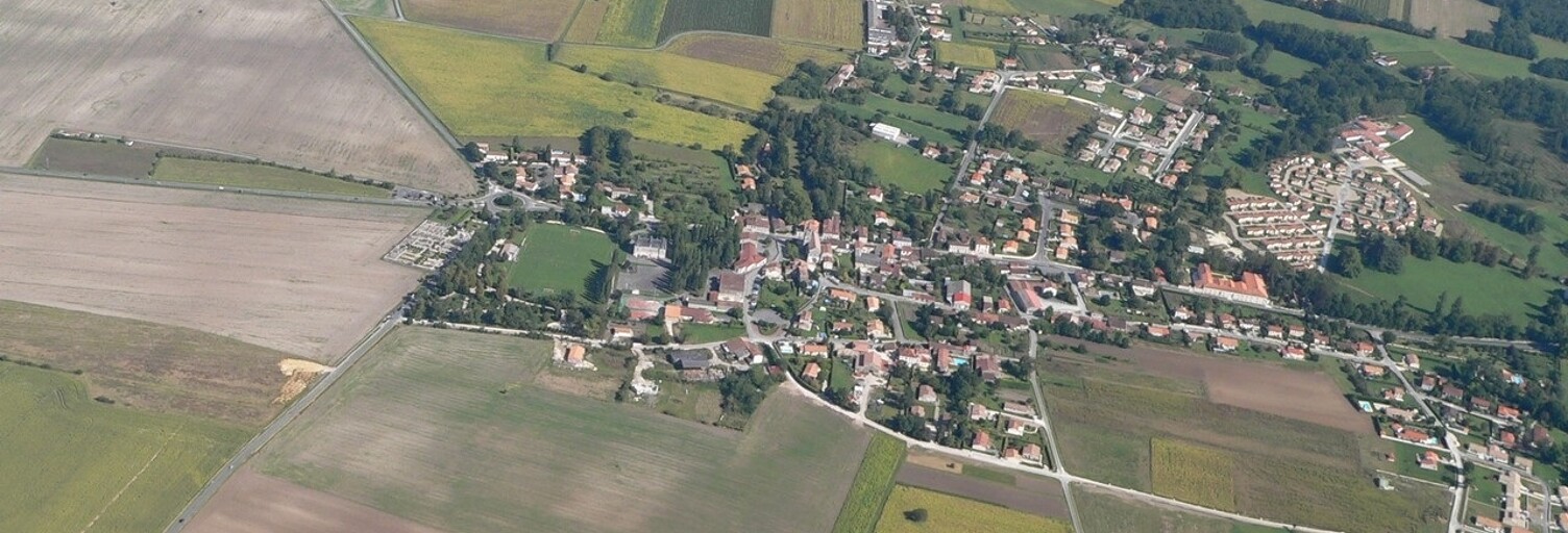 Terrain  23855 m² à vendre à Thénac (17460)