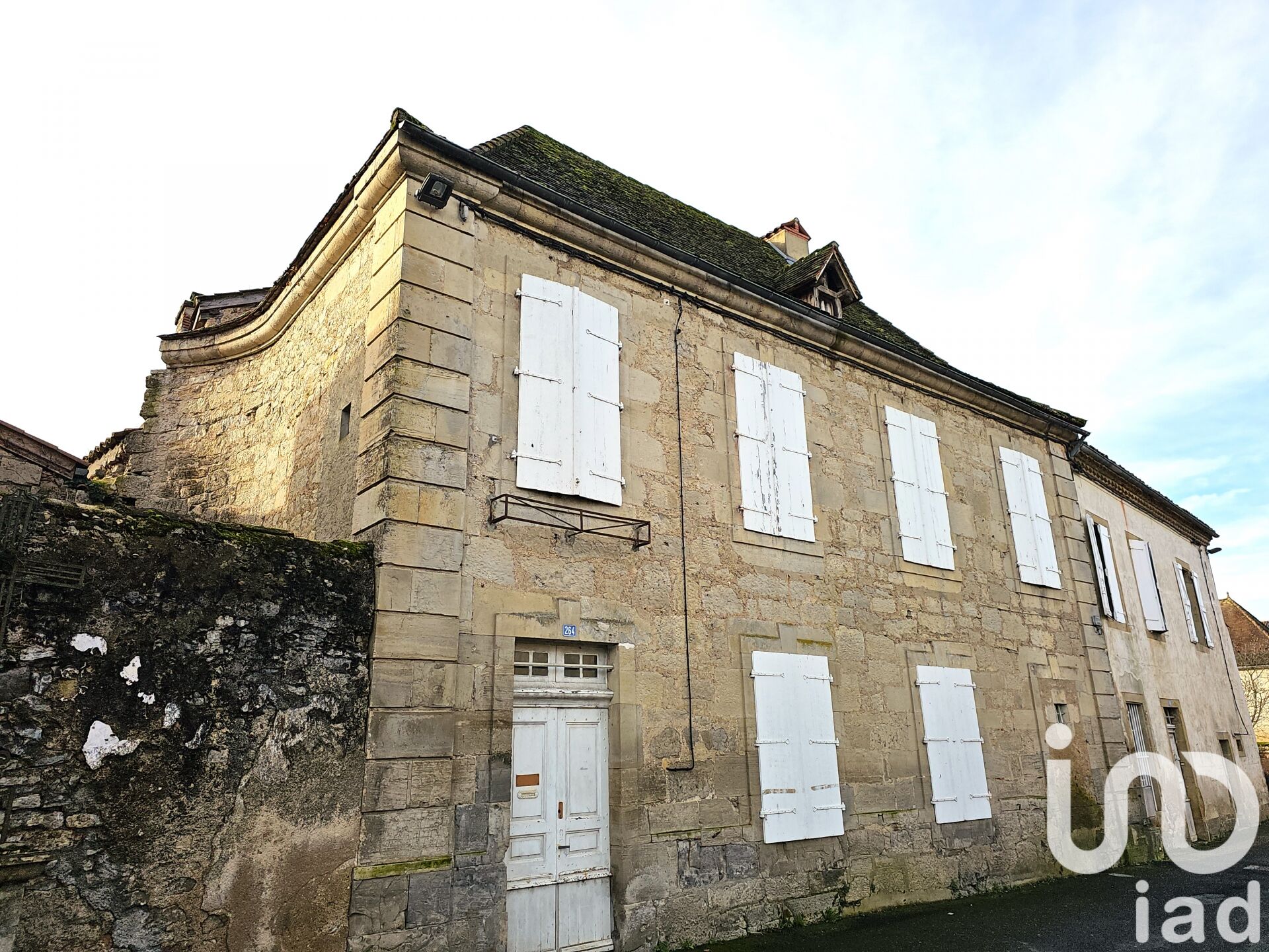 St-Cere - 180m² - 2p.