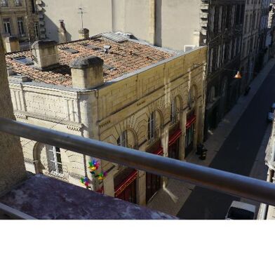 Appartement 4 pièces 1300 €