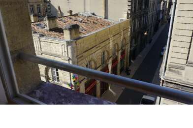 Appartement 4 pièces 1200 €