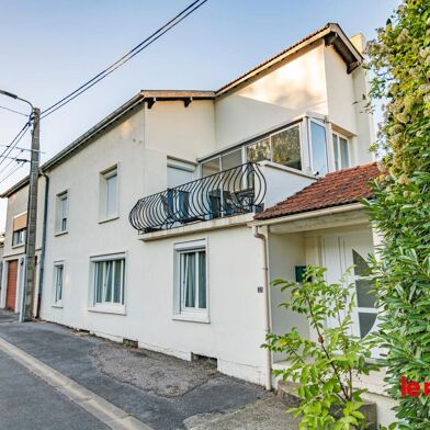 Maison 9 pièces 350000 €