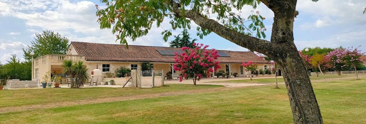 Maison 10 Pièces 280 m² à vendre à Saint-Seurin-de-Prats (24230)