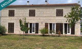 Maison 8 Pièces 223 m² à vendre à Chérac (17610)