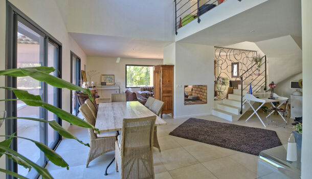 Villa / Maison 6 pièces  à vendre Puyricard 13540