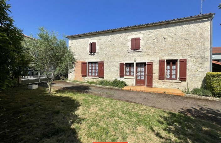 LA CAILLERE ST HILAIRE — photo 2