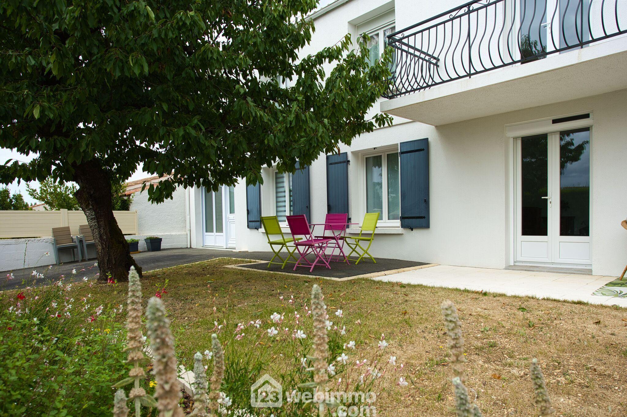 Maison - 239m² - La Rochelle